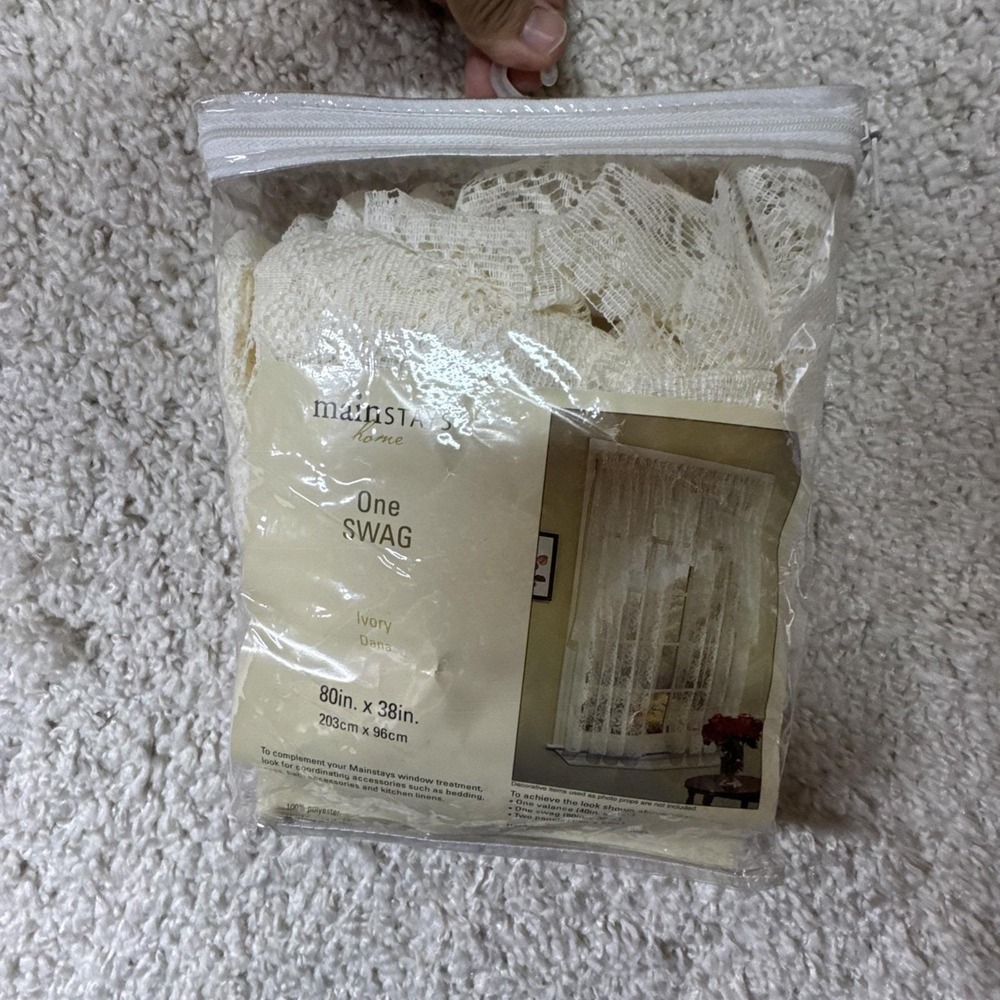Vintage Tanya Lace Ruffled Swag Valence Floral‎ Rose Ivory White 80"W X 38"L NEW